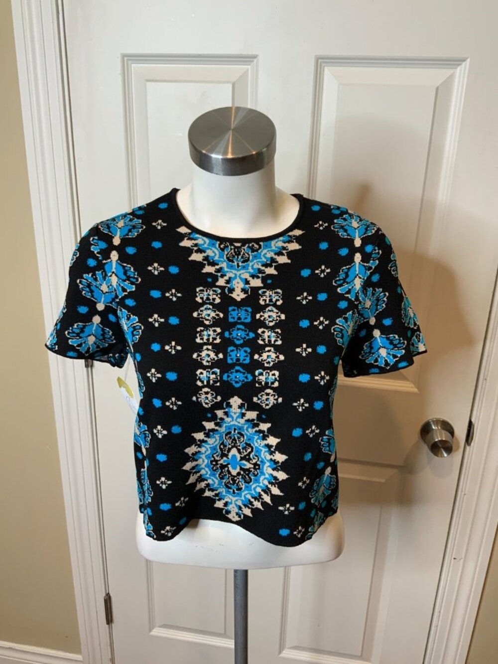 Nanette Leope Black Blue Lagoon Floral Spicy Top NWT $278, Size S